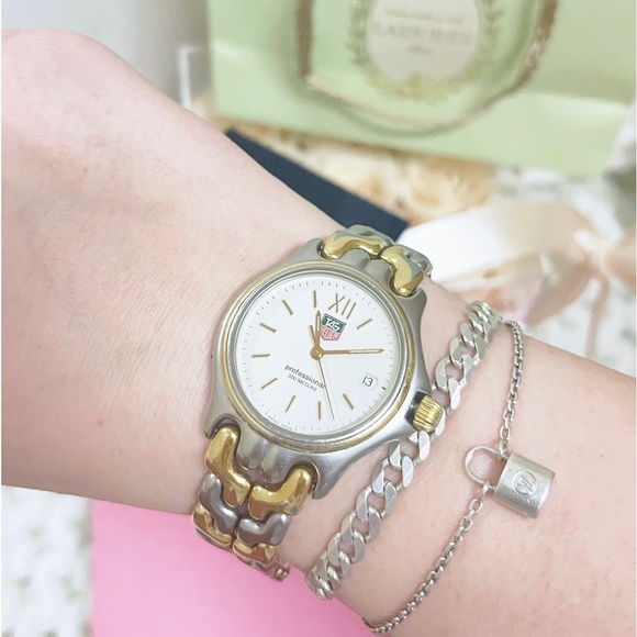 Authentic TAG Heuer Silver & Gold Swiss Made S05.013 S.S Womens Watch - Picture 5 of 13